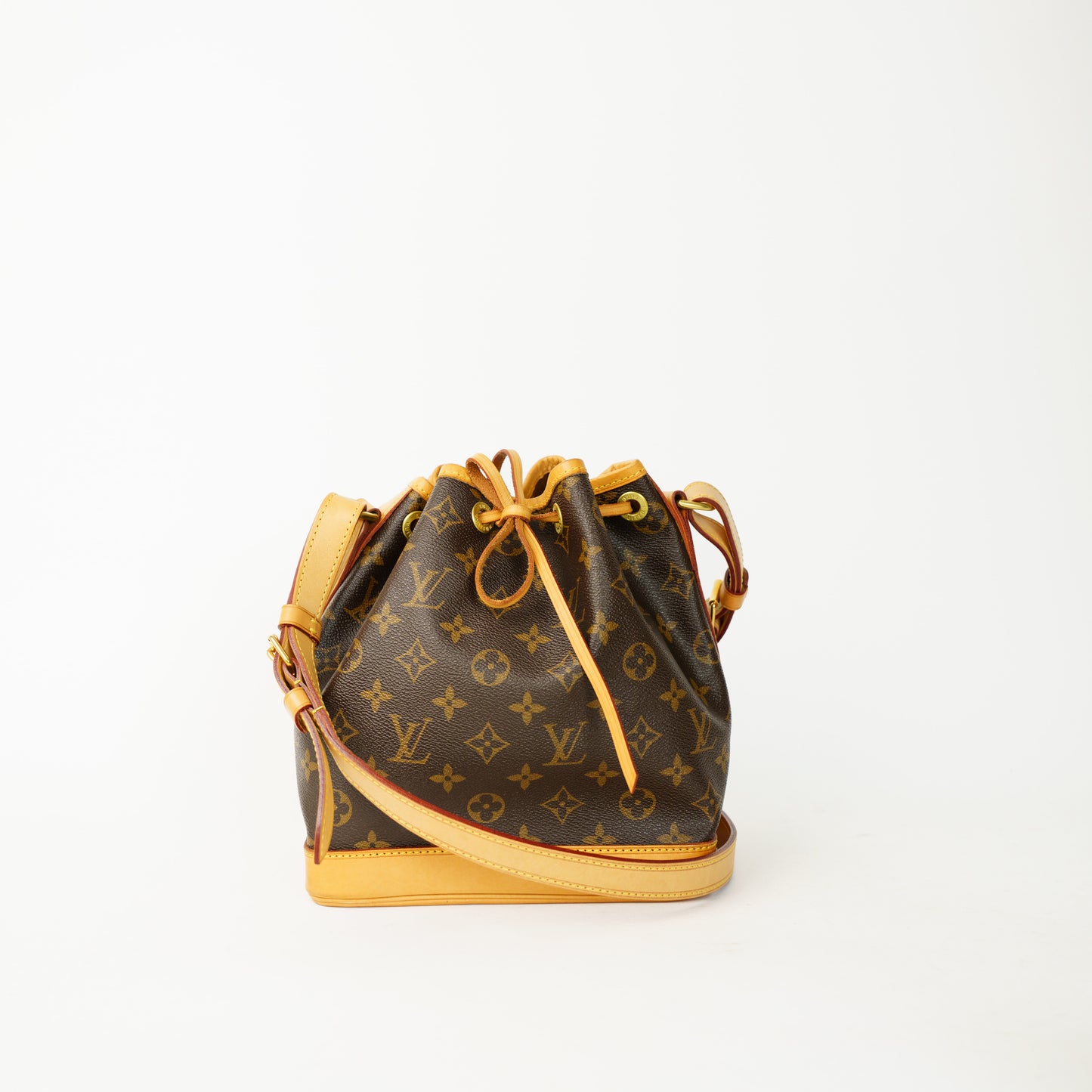 Louis Vuitton Noe BB Bucket Bag Monogram 090626G02