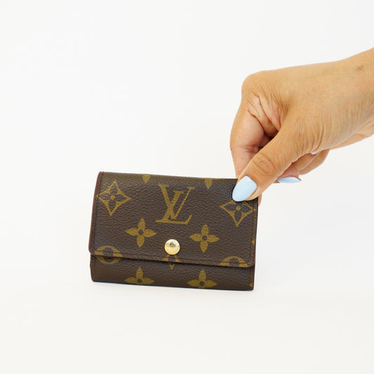 Louis Vuitton 6 Key Holder Monogram 090626A14