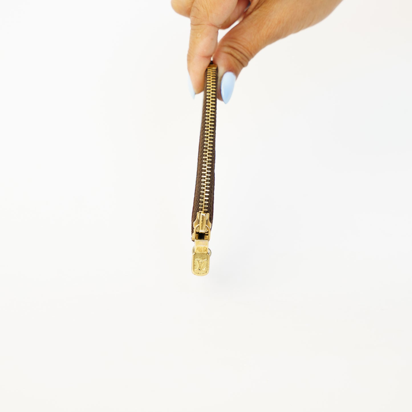 Louis Vuitton Cles Key Holder Monogram 090626T08