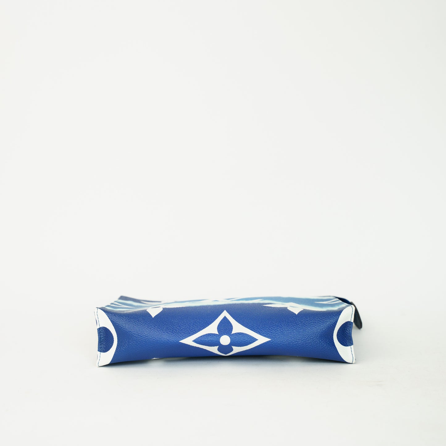 Louis Vuitton Toiletry Pouch 26 in Blue Escale 090626T15