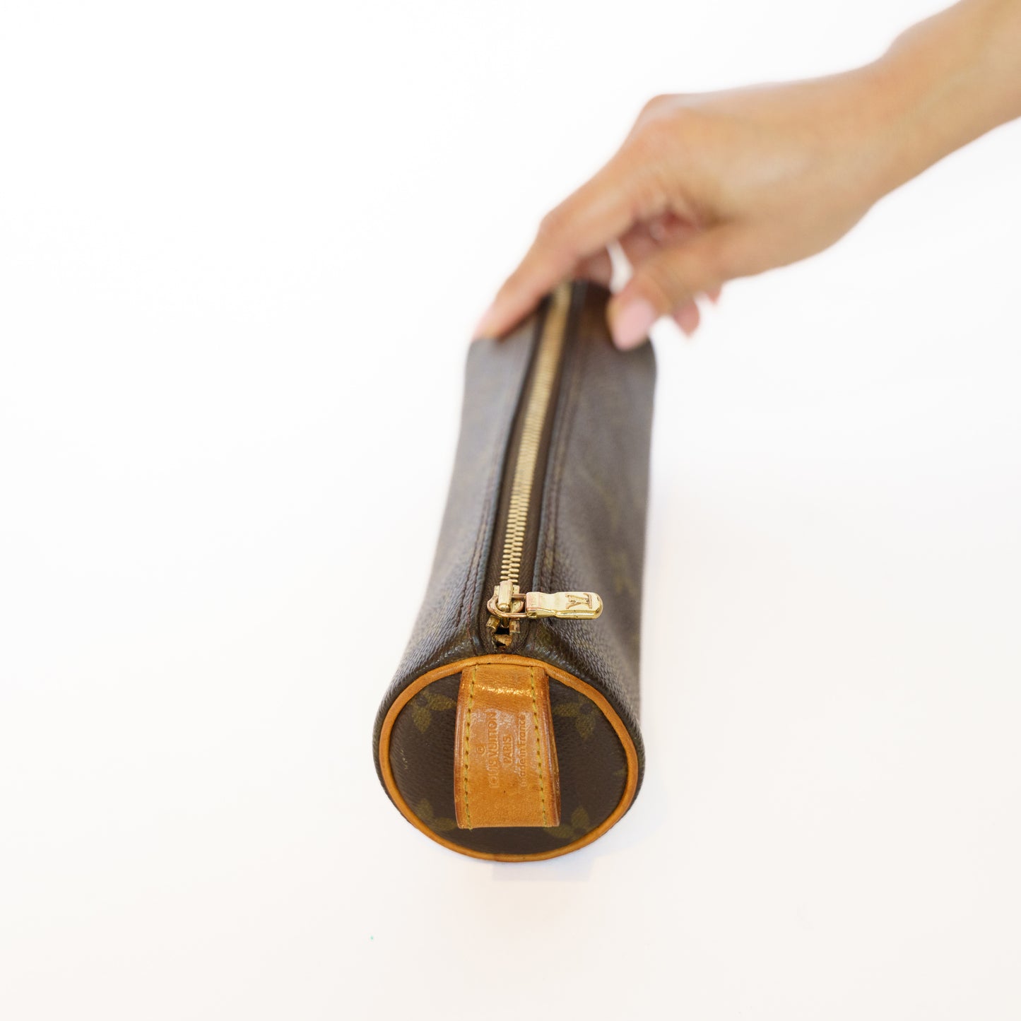 Louis Vuitton Trousse Rondo Pencil Case in Monogram Canvas 111225B16