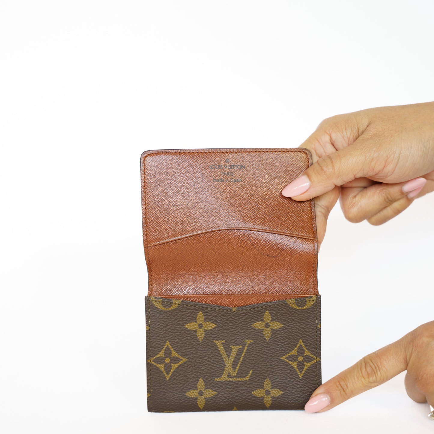Louis Vuitton Business Card Holder in Monogram 111225B25