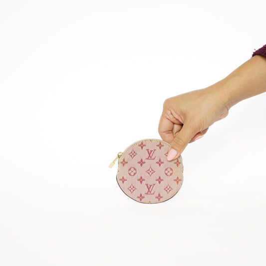 Louis Vuitton Round Coin Purse in Burgundy Mini Lin 111225B37