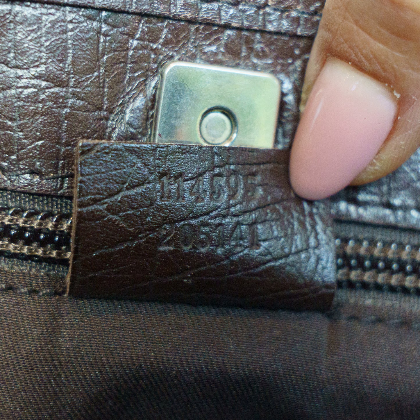 Gucci GG Supreme Tote Canvas & Leather Bag 111225B38