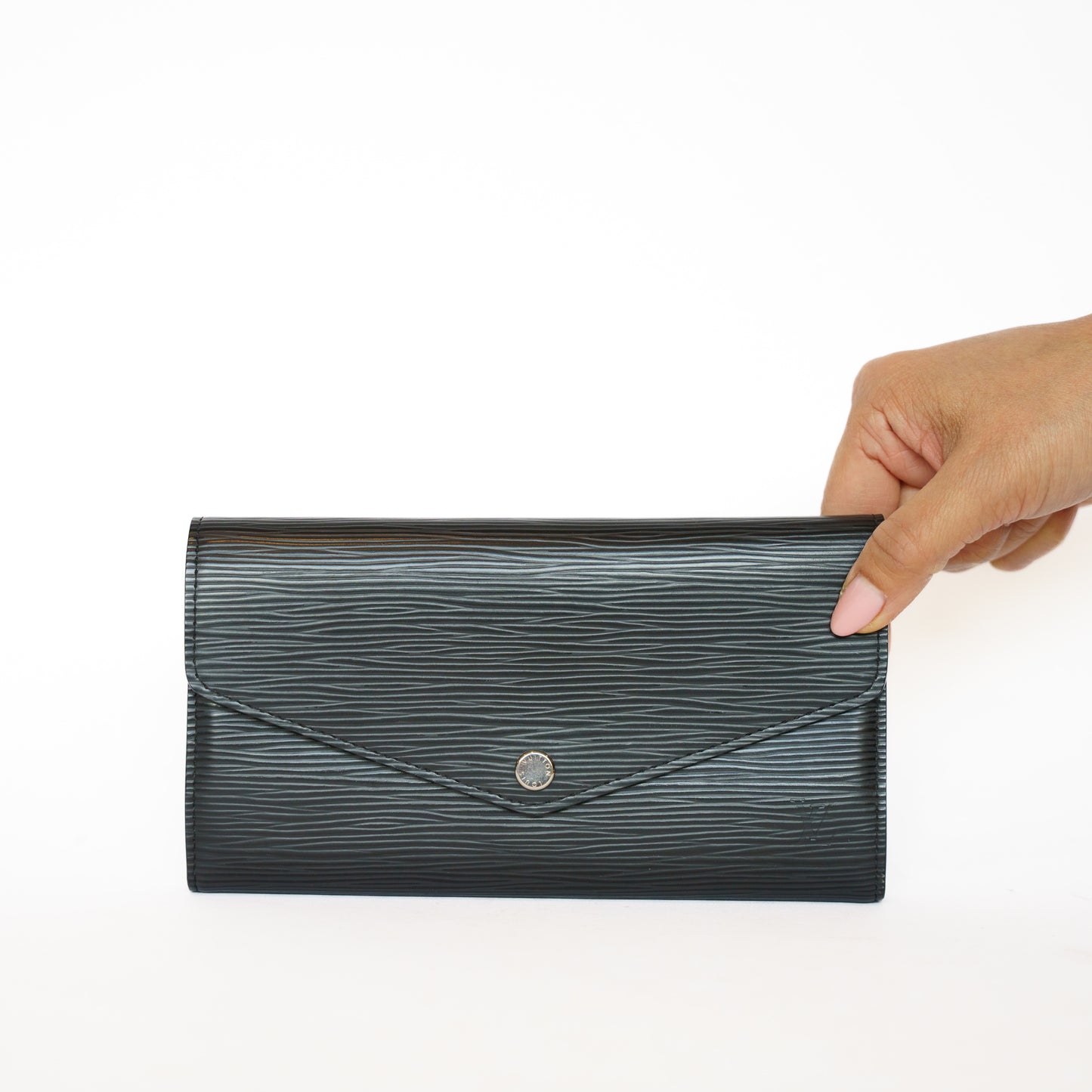 Louis Vuitton Sarah Wallet in Black Epi Leather 111225B39