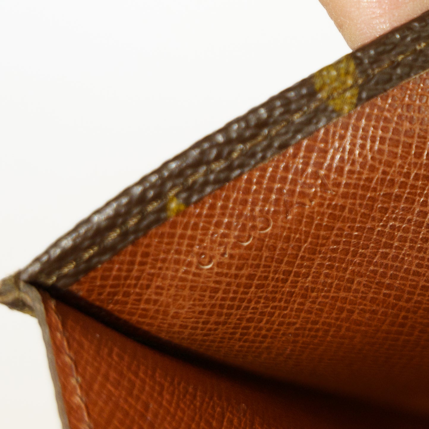 Louis Vuitton Pochette Rabat 20 in Monogram Canvas 8906 AN 101225B94