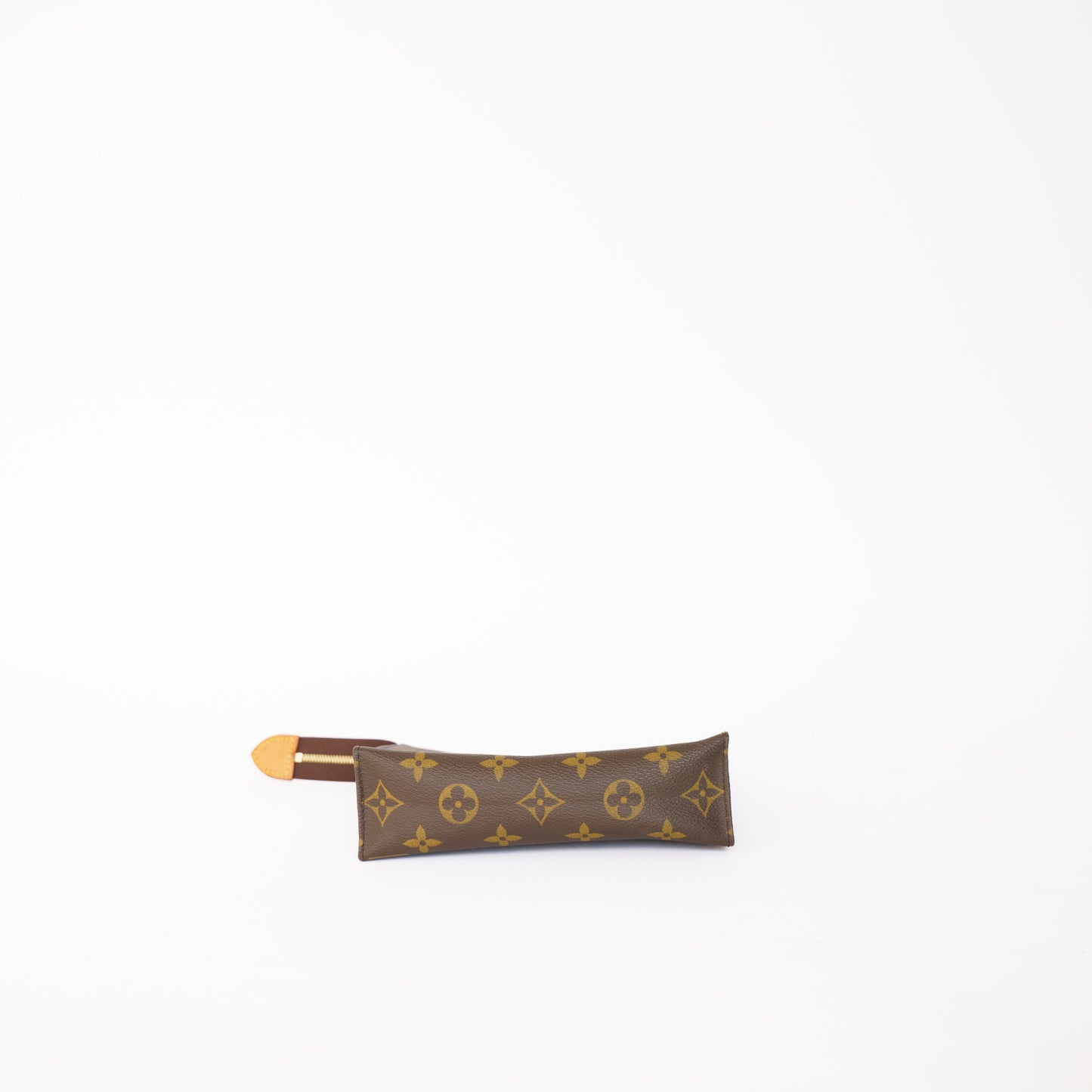 Louis Vuitton Toiletry 19 in Monogram 120226B21