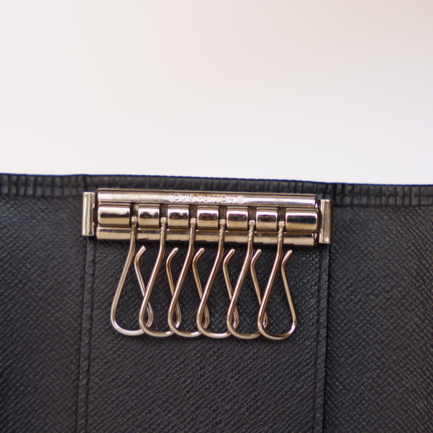 Louis Vuitton 6 Key Holder in Black Epi Leather with Silver Hardware CA0060 120226B27