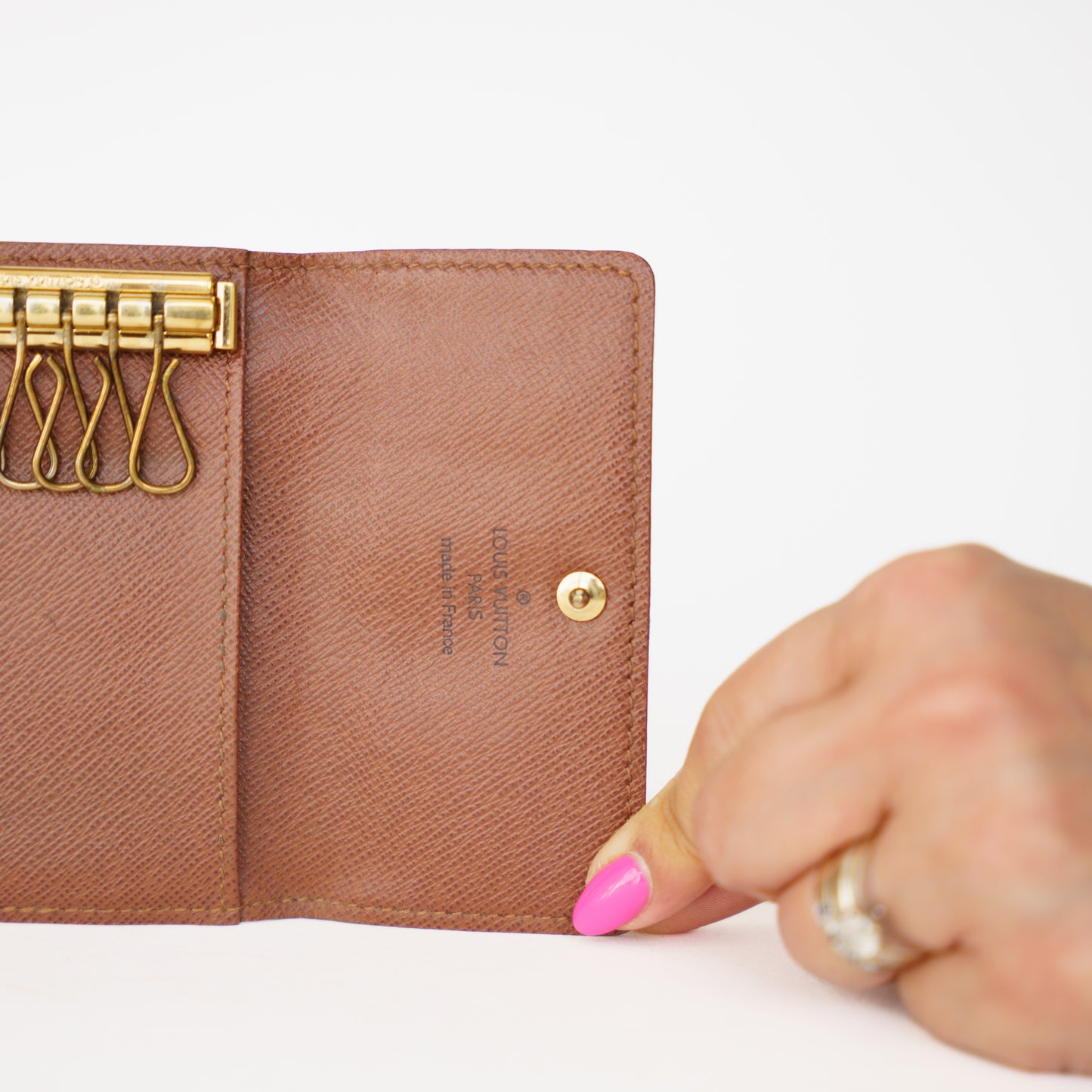 Louis Vuitton 6 Key Holder in Monogram 120226B30
