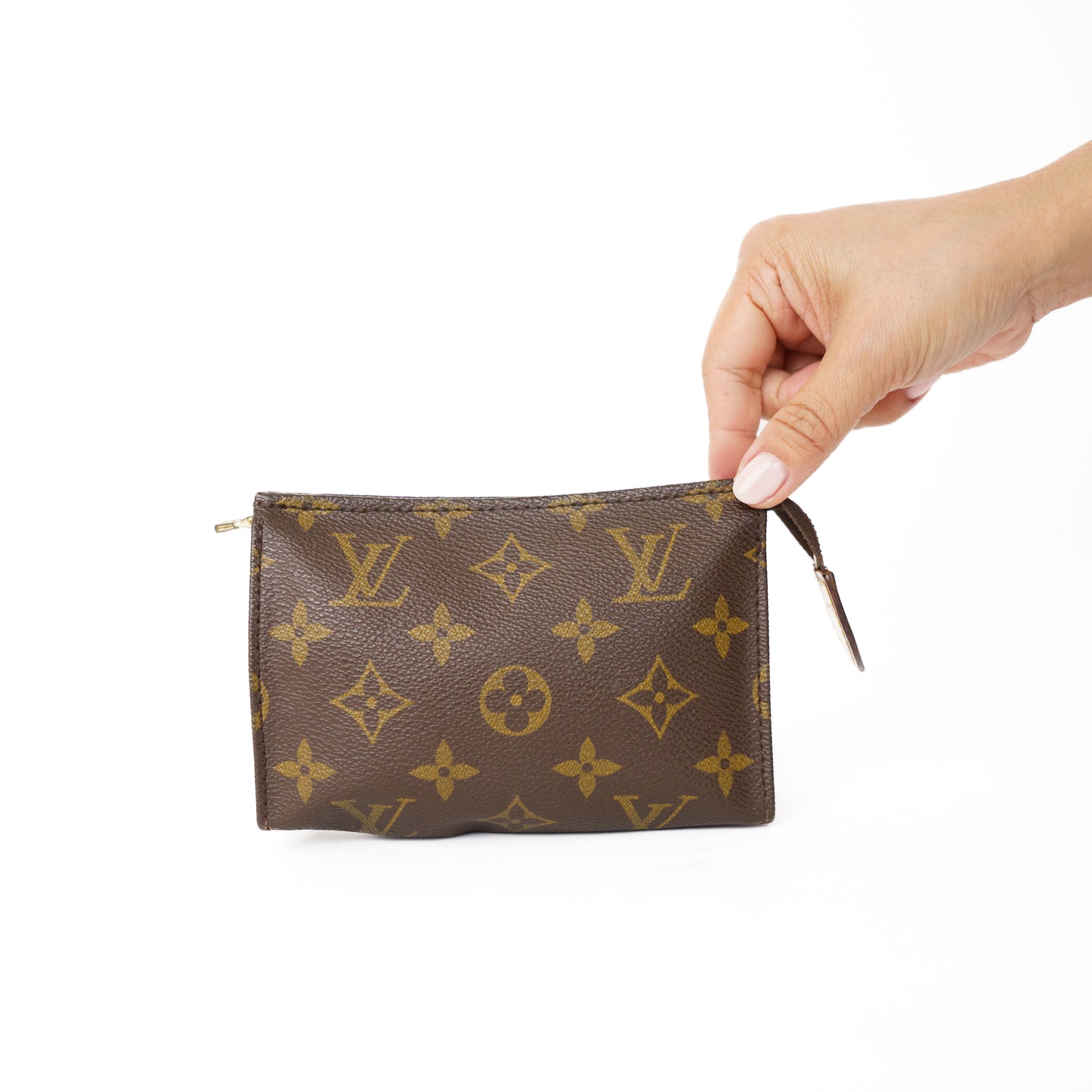 Louis Vuitton Toiletry Pouch 15 Monogram 160126B19