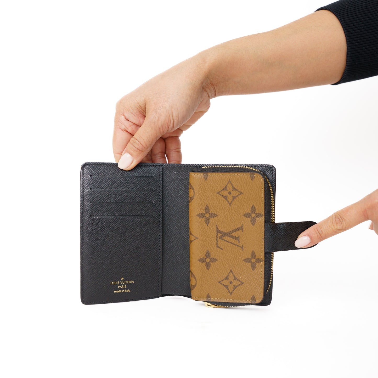 Louis Vuitton Juliette Wallet in Reverse Monogram 160126B21