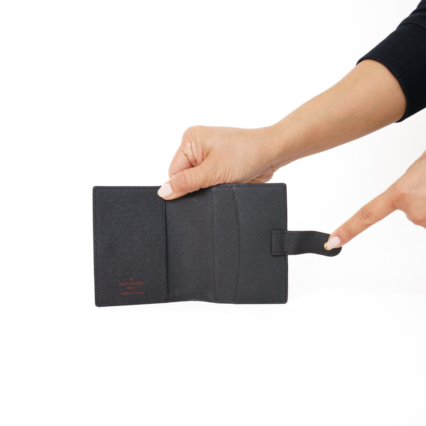 Louis Vuitton Pocket Agenda Card Holder in Black Epi Leather 160126B22