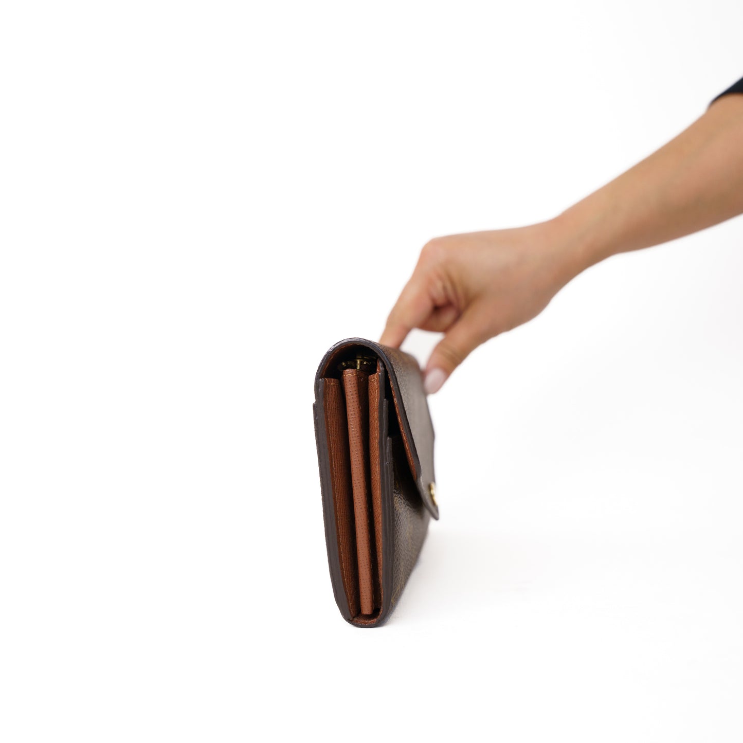 Louis Vuitton Sarah Envelope Wallet in Monogram 160126B28