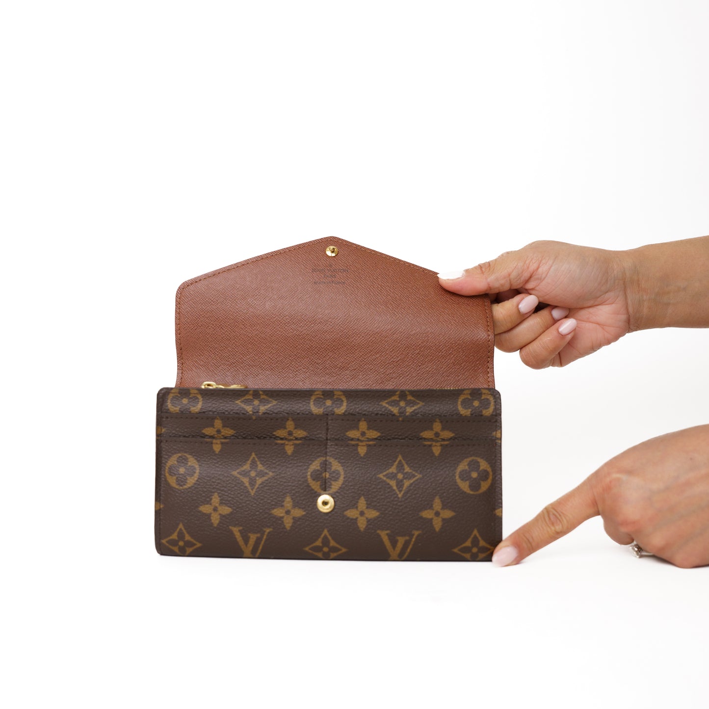 Louis Vuitton Sarah Envelope Wallet in Monogram 160126B28