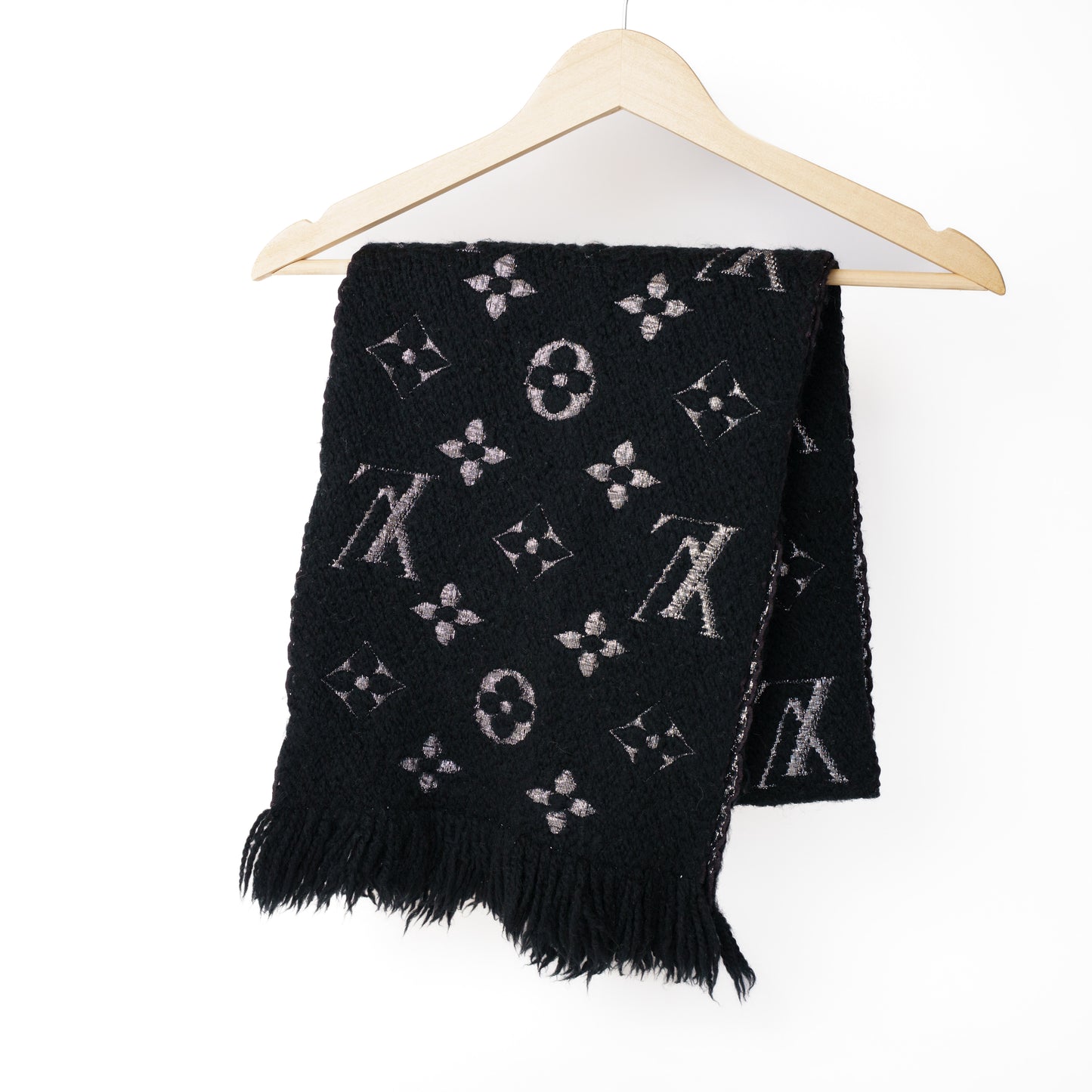 Louis Vuitton Logomania Black Scarf 160126B03