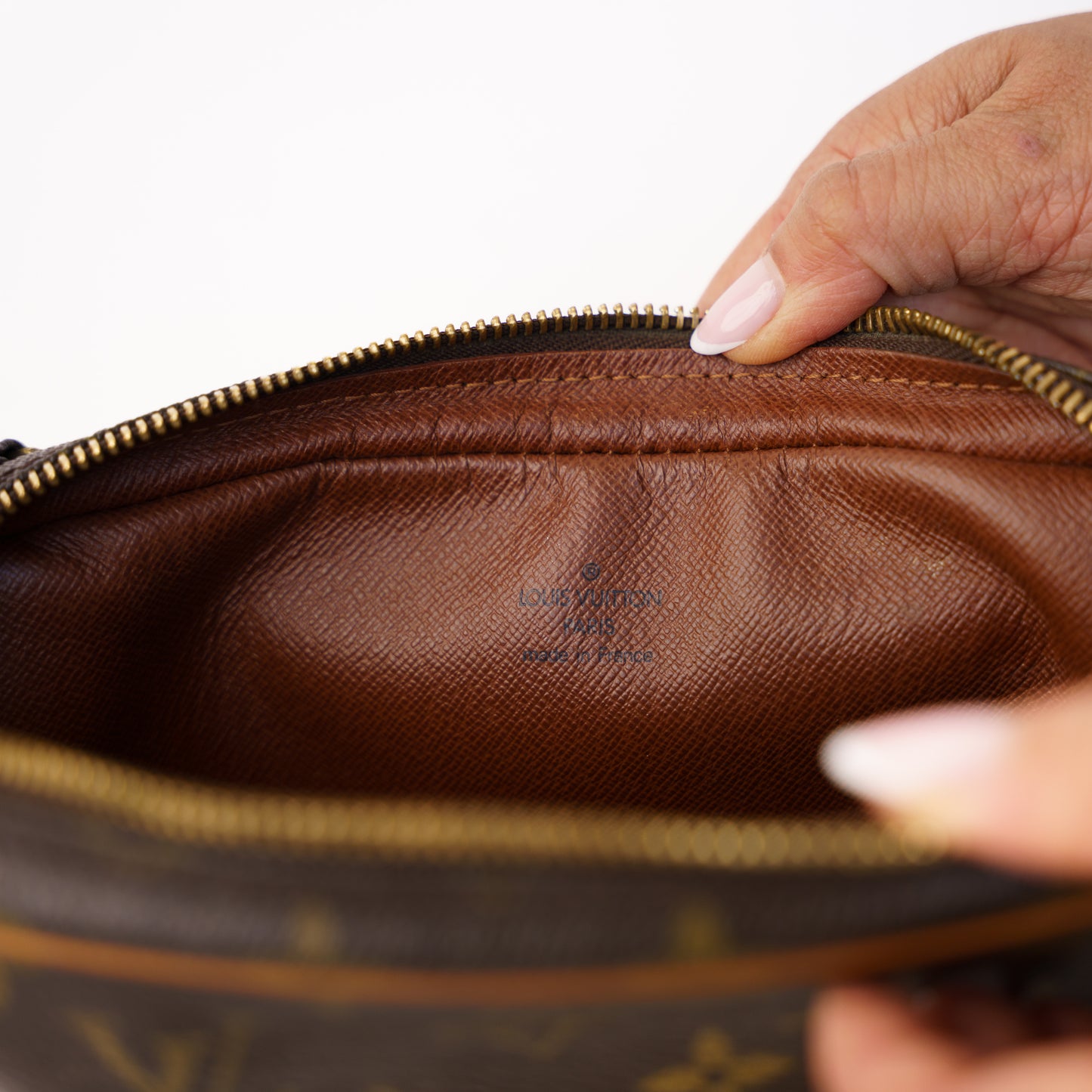 Louis Vuitton Pochette Marly Bandouliere Monogram 160326J09