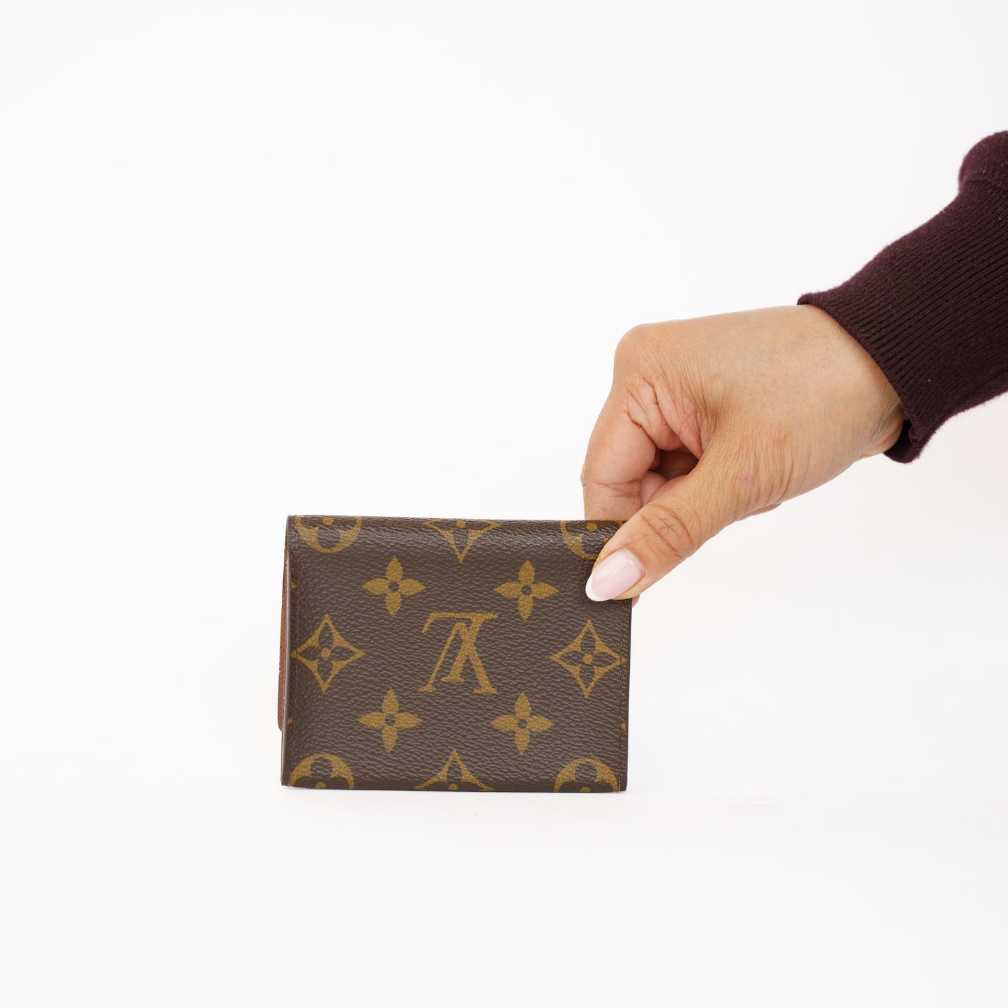 Louis Vuitton Business Card Holder in Monogram 160326K17