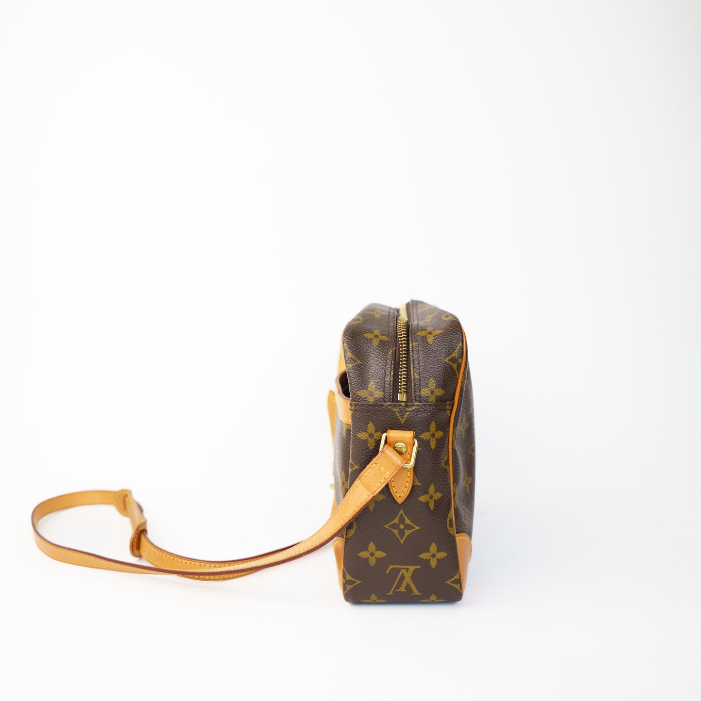 Louis Vuitton Trocadero 30 Monogram Crossbody 110336P14