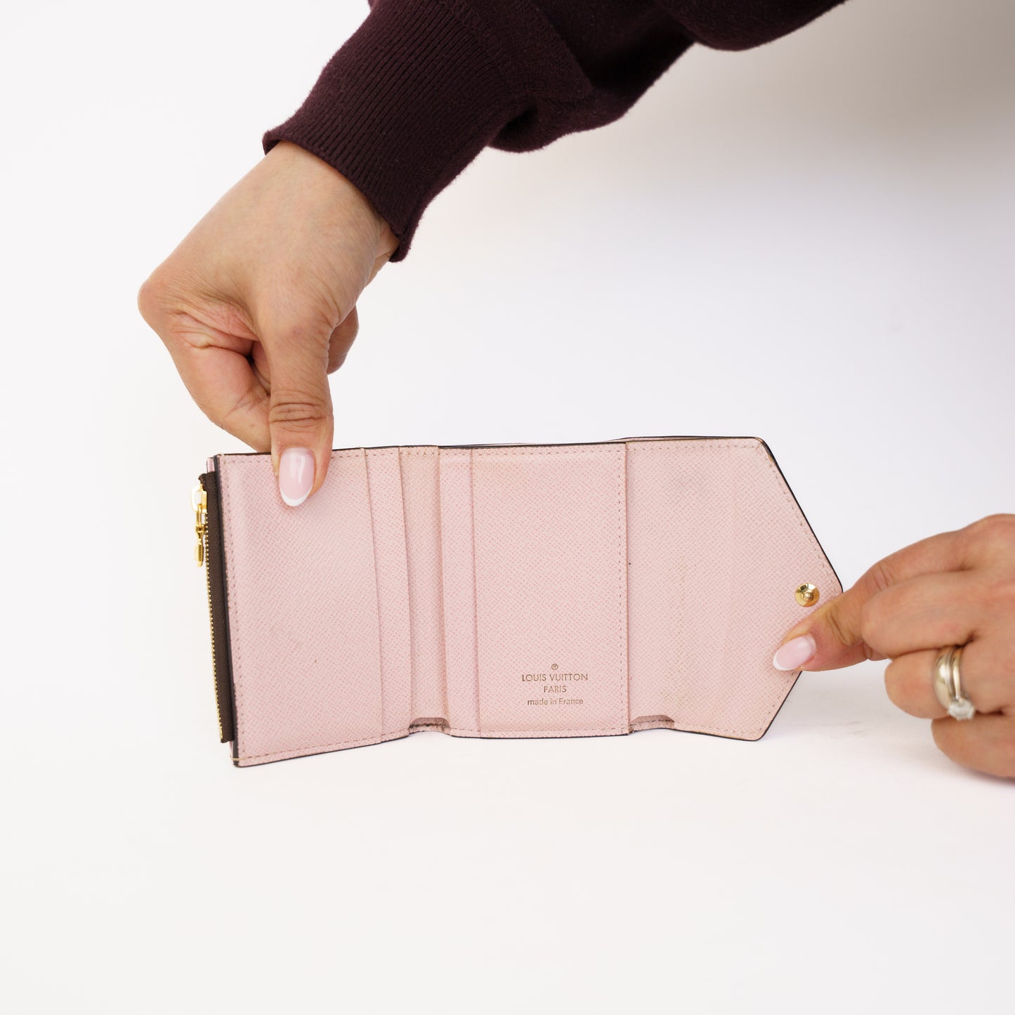 Louis Vuitton Zoe Wallet in Monogram with Rose Ballerine Leather 160326K09