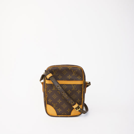 Louis Vuitton Danube Pm Crossbody in Monogram 110336P15