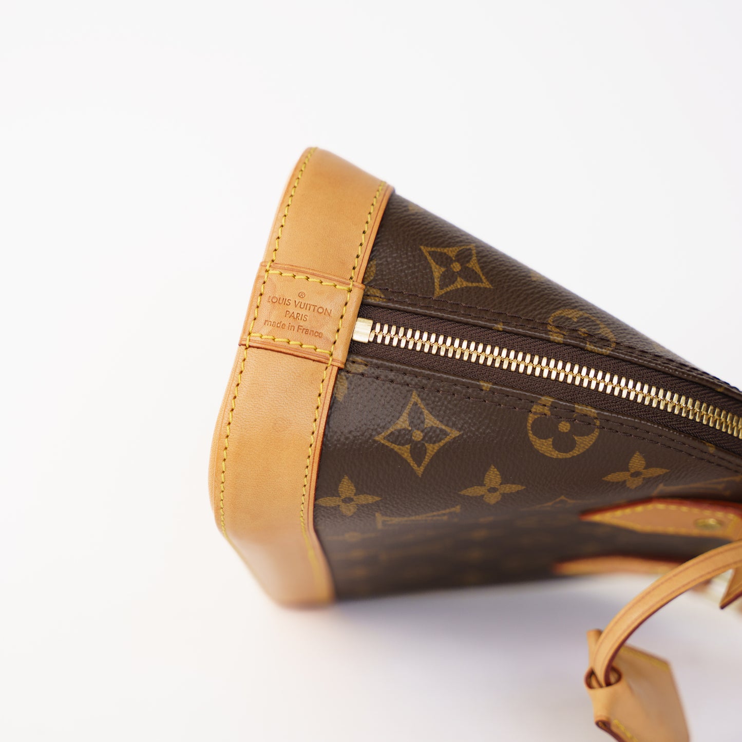 Louis Vuitton Alma BB in Monogram Canvas 110326P09