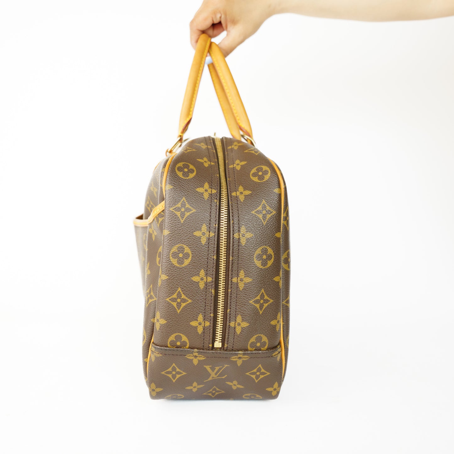 Louis Vuitton Deauville Monogram Bag 160626U05
