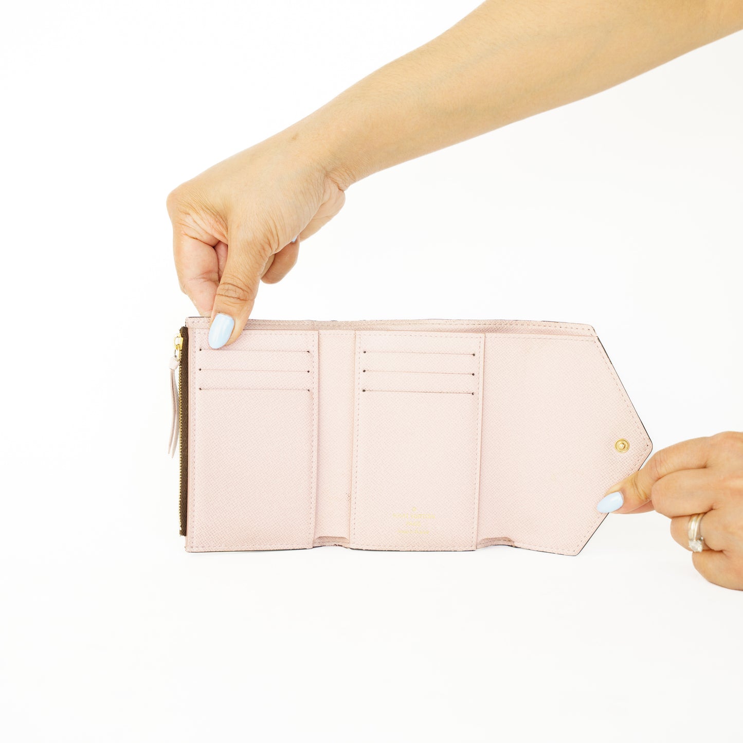 Louis Vuitton Victorine Wallet Rose Ballerine in Monogram 280526L05