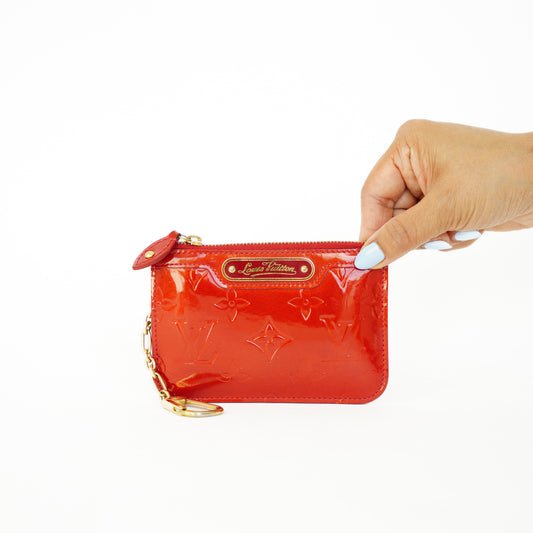 Louis Vuitton Key Pouch Cles in Red Vernis Leather 160626A17
