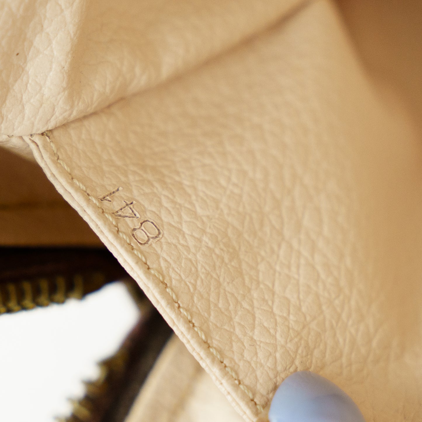 Louis Vuitton 1984 Trousse 28 Monogram 160626A09