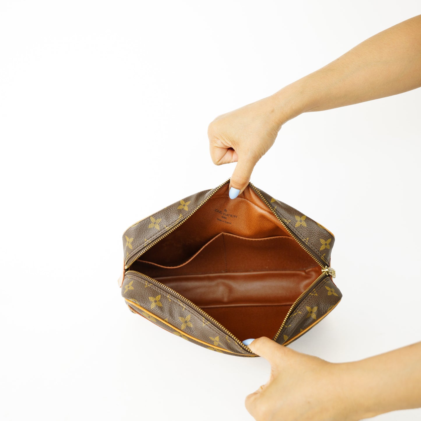 Louis Vuitton Compiegne 28 in Monogram 160626S06