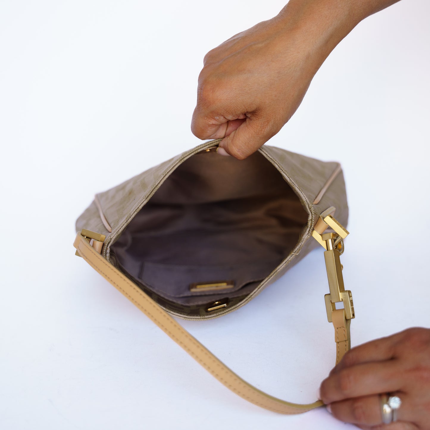 Fendi  Zucca Canvas Shoulder Bag 160726S01