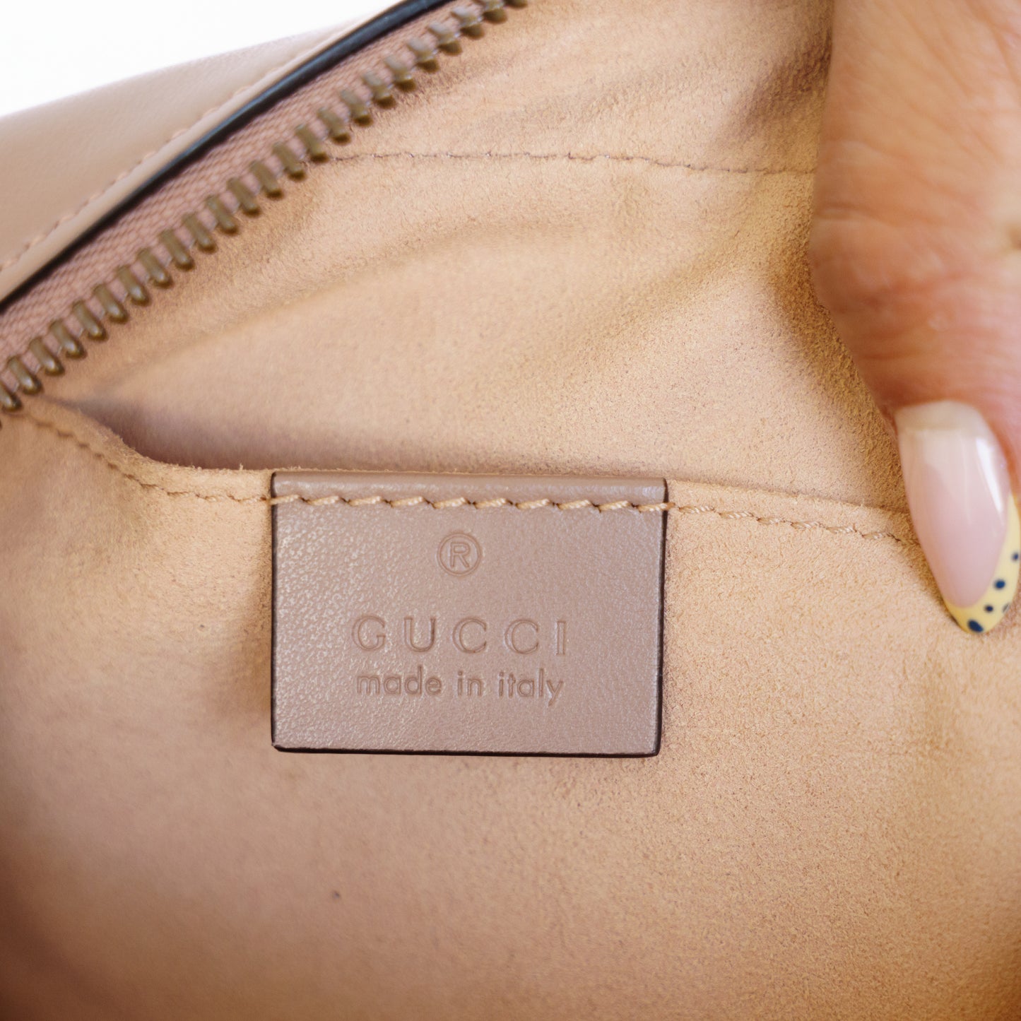 Gucci Mini Marmont Crossbody Bag 160726A04