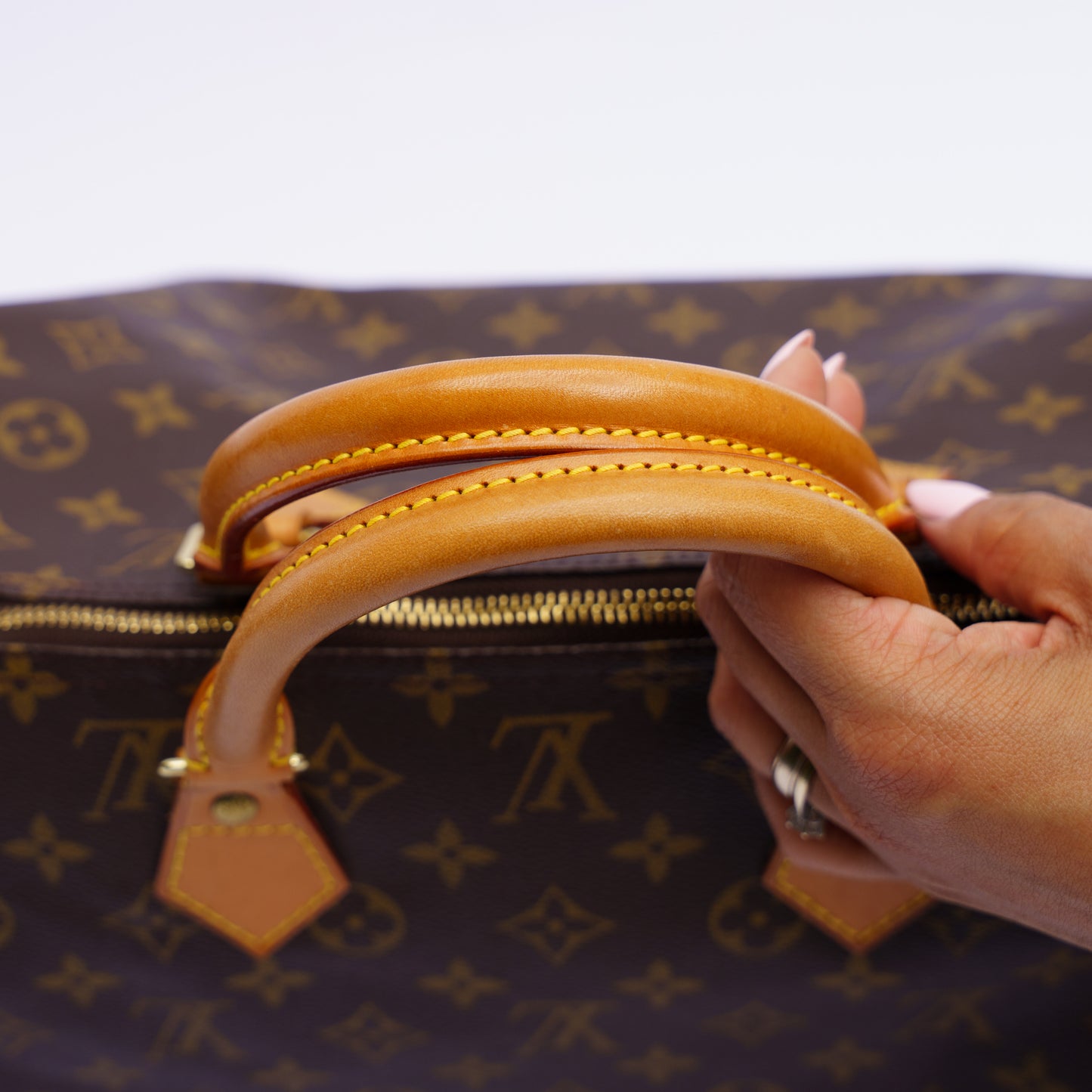 Louis Vuitton speedy 40 in Monogram MB0010