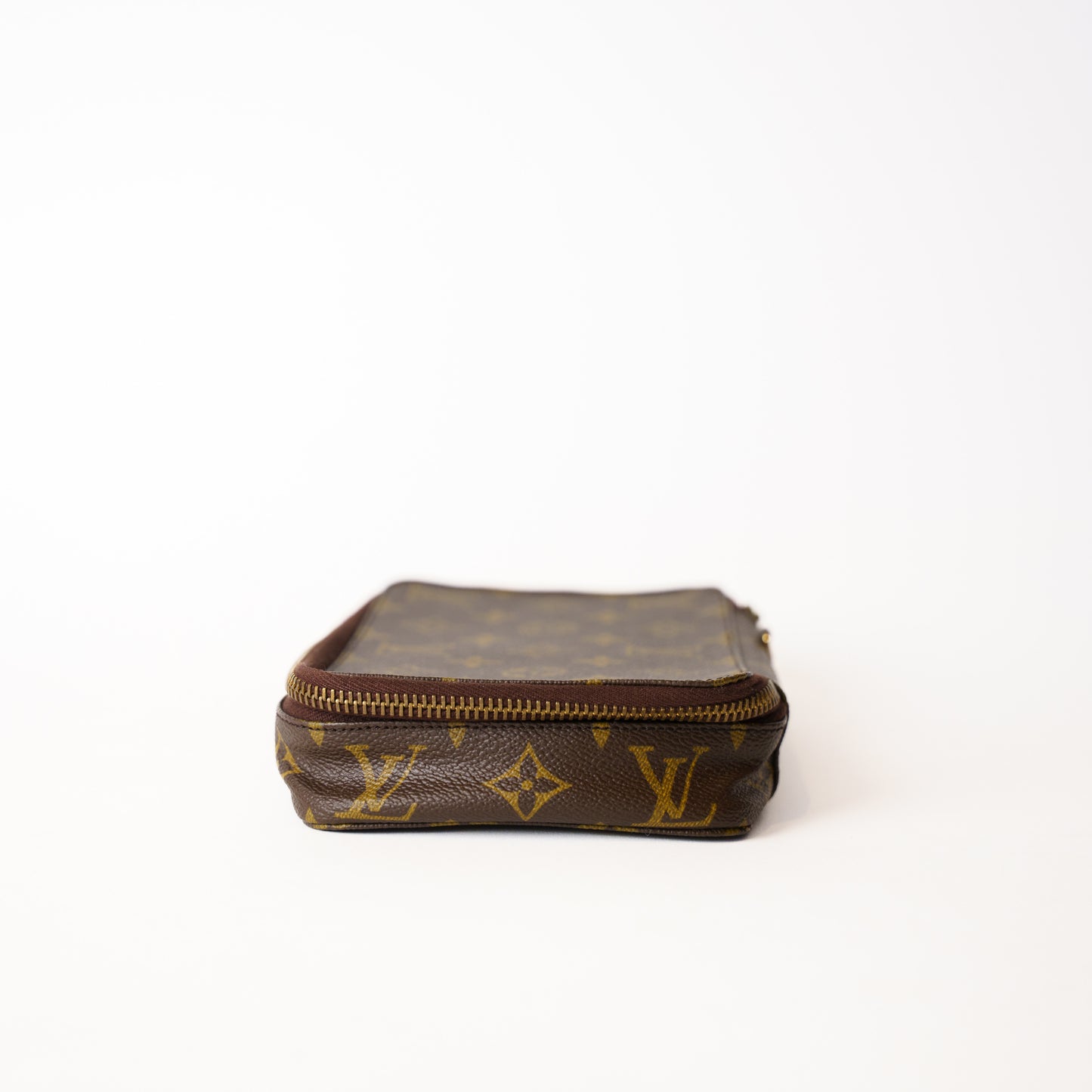 Louis Vuitton  Jewellery Travel Accesory Case in Monogram 181225B16