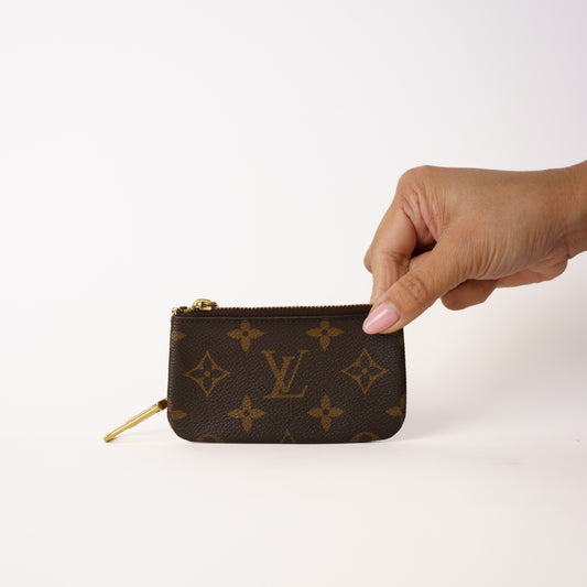 Louis Vuitton Key Cles in Monogram 181225B19