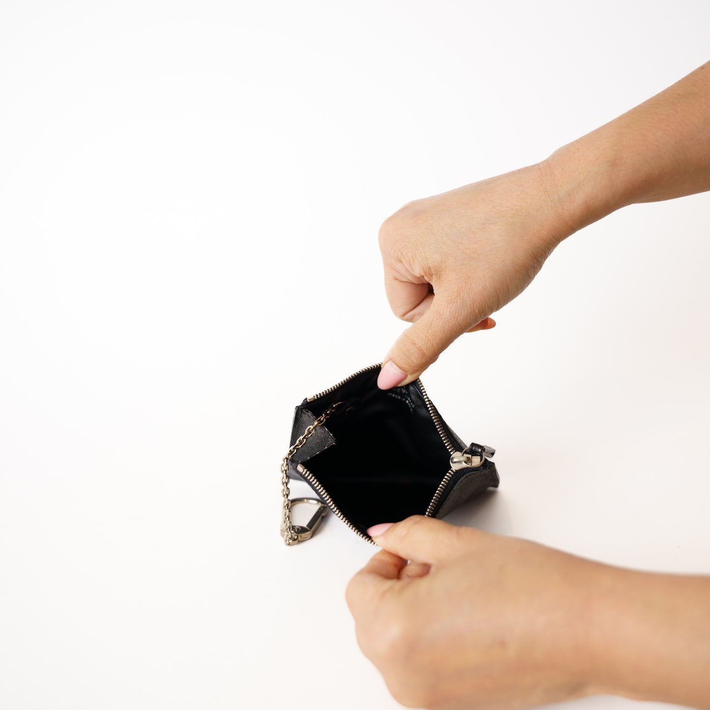 Louis Vuitton Key Cles in Damier Graphite 181225B25