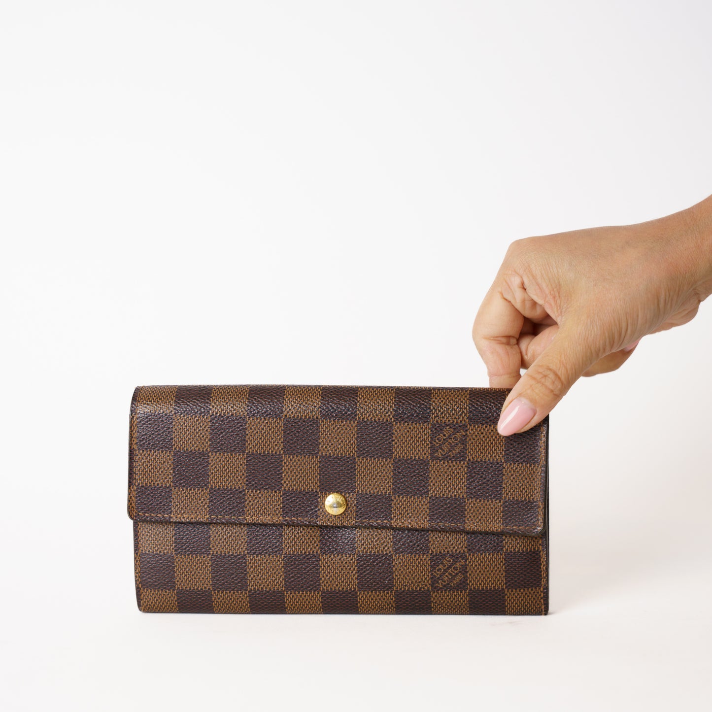 Louis Vuitton Sarah Wallet in Damier Ebene 181225B42