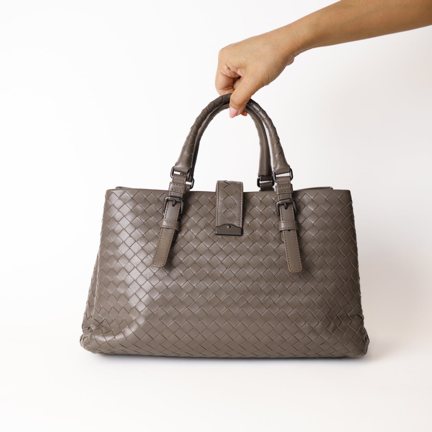 Bottega Veneta Roma Samll Intrecciato Calfskin in Taupe 181225B06