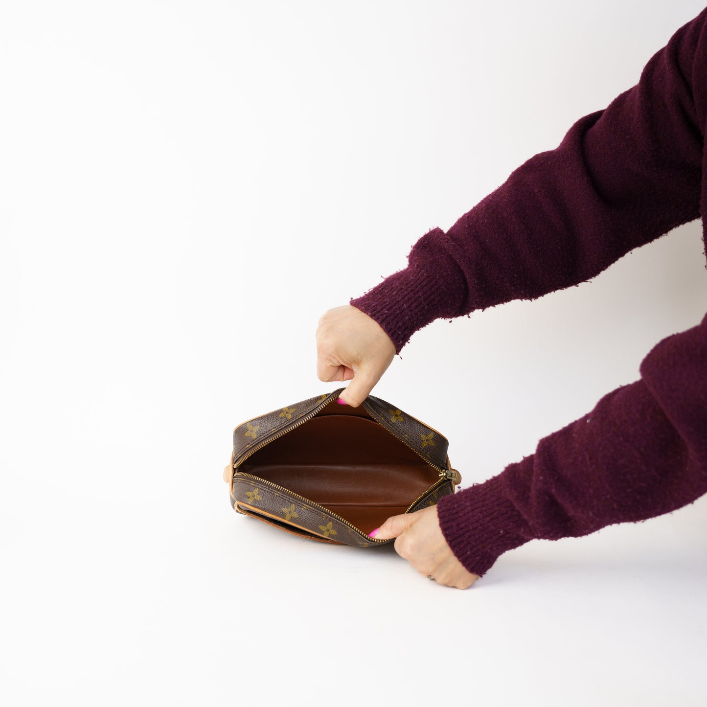 Louis Vuitton 1988  Compiegne Clutch in Monogram 190226E10