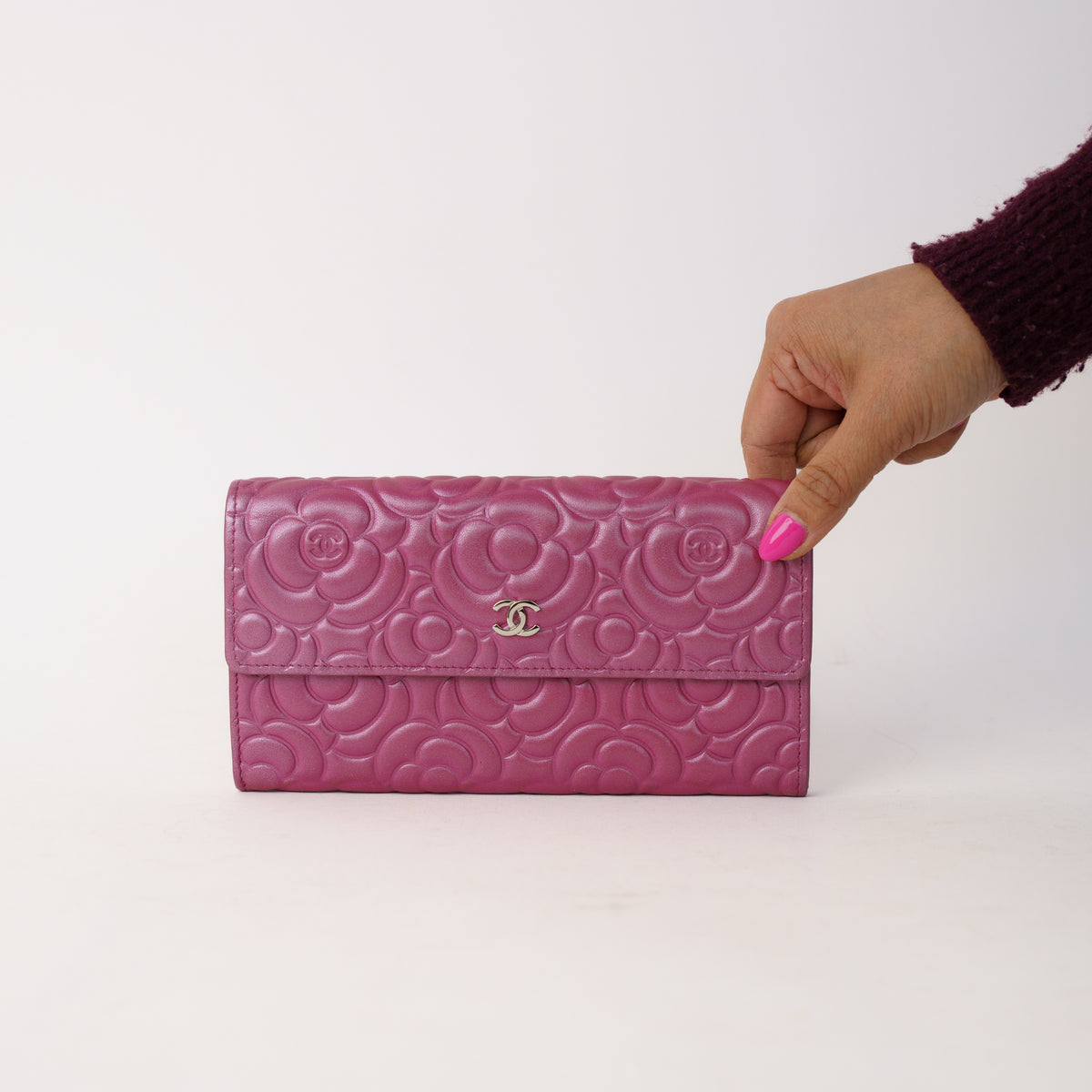 Chanel Camellia Embossed Long Flap Wallet 190226E07