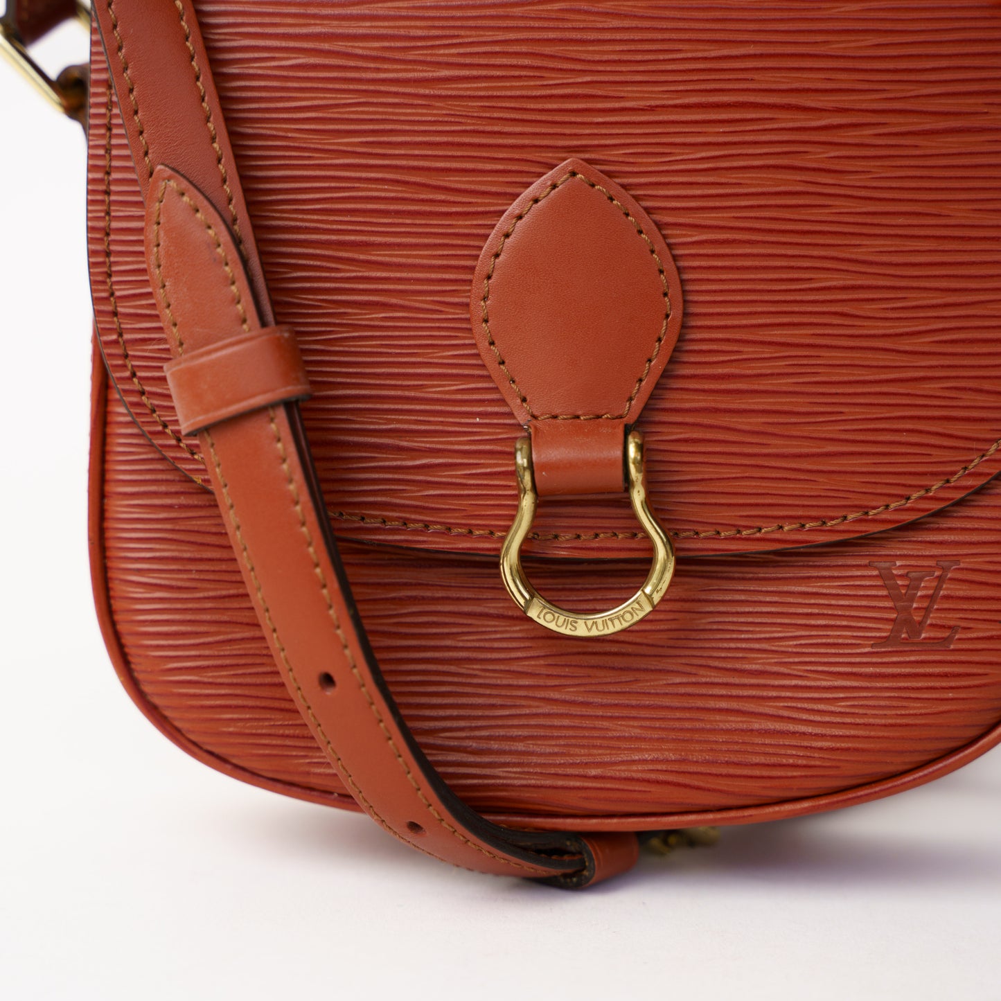 Louis Vuitton 1995 Saint Cloud Crossbody in Brown Epi 190226E03