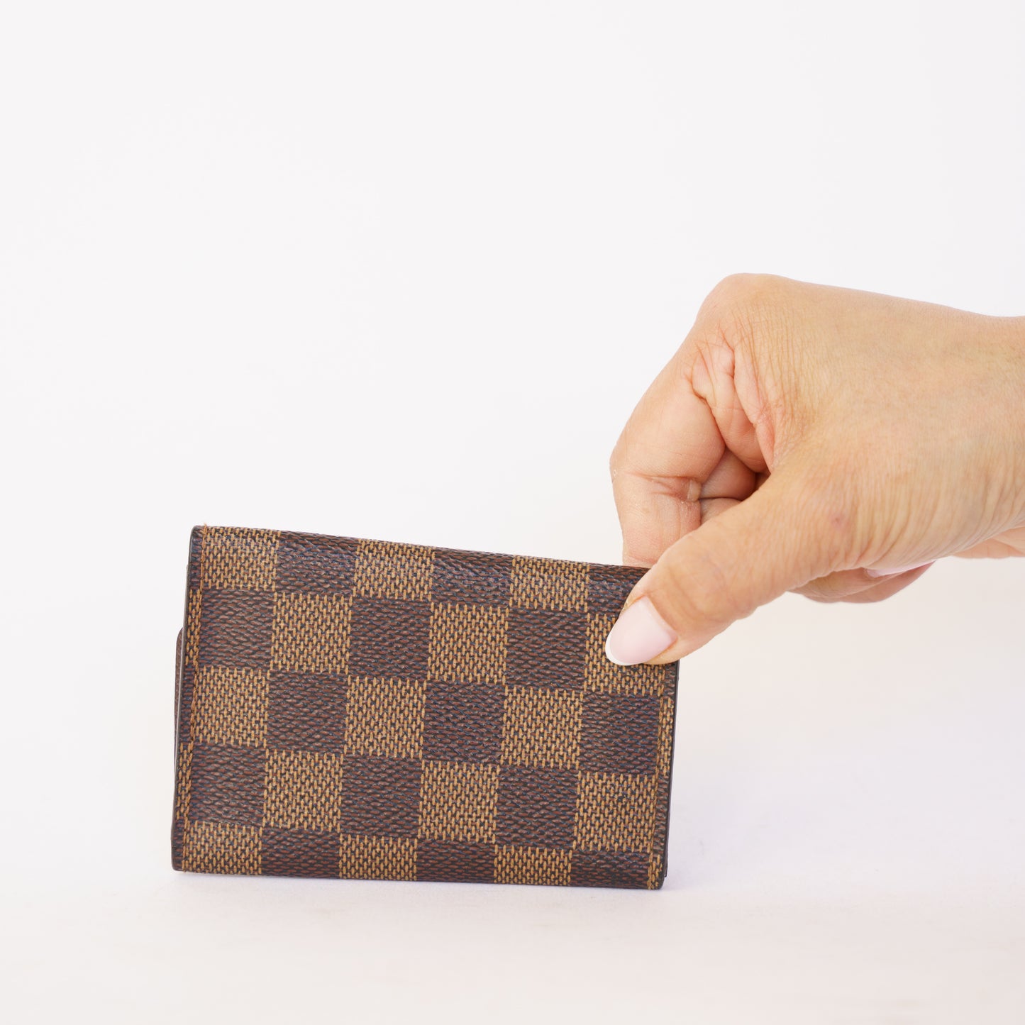 Louis Vuitton 6 Key Holder in Damier Ebene 190326B16