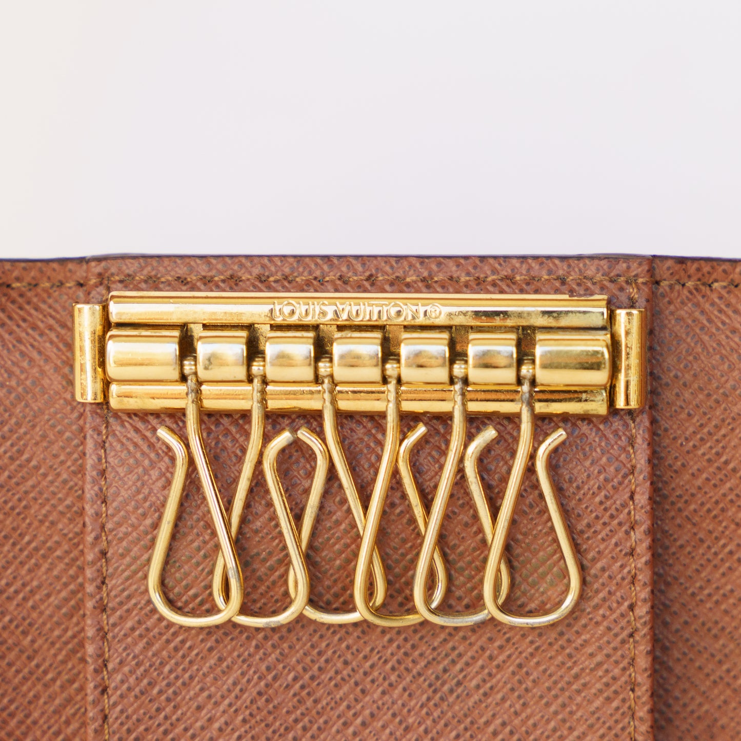 Louis Vuitton 6 Key Holder in Monogram 190326D17