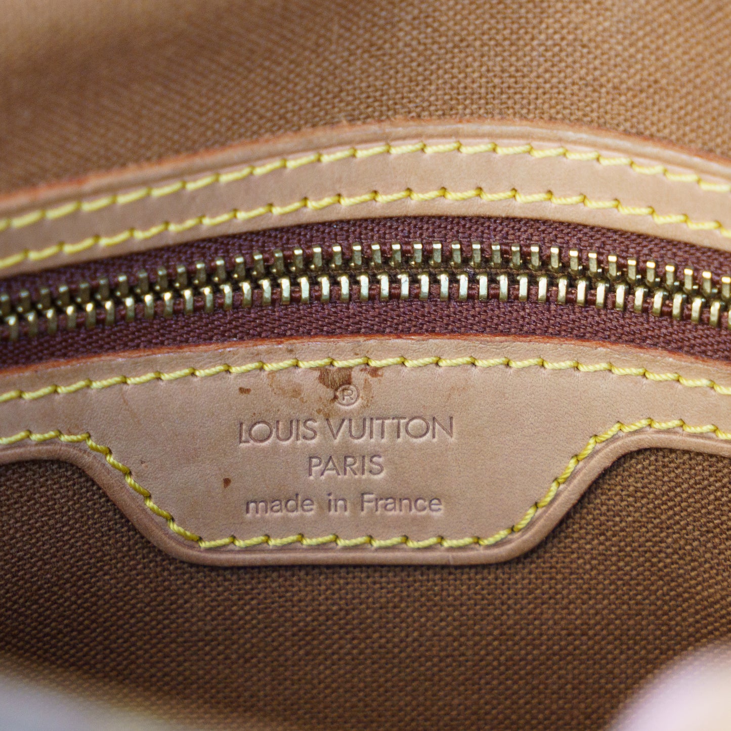 Louis Vuitton Looping PM Monogram 190326D18