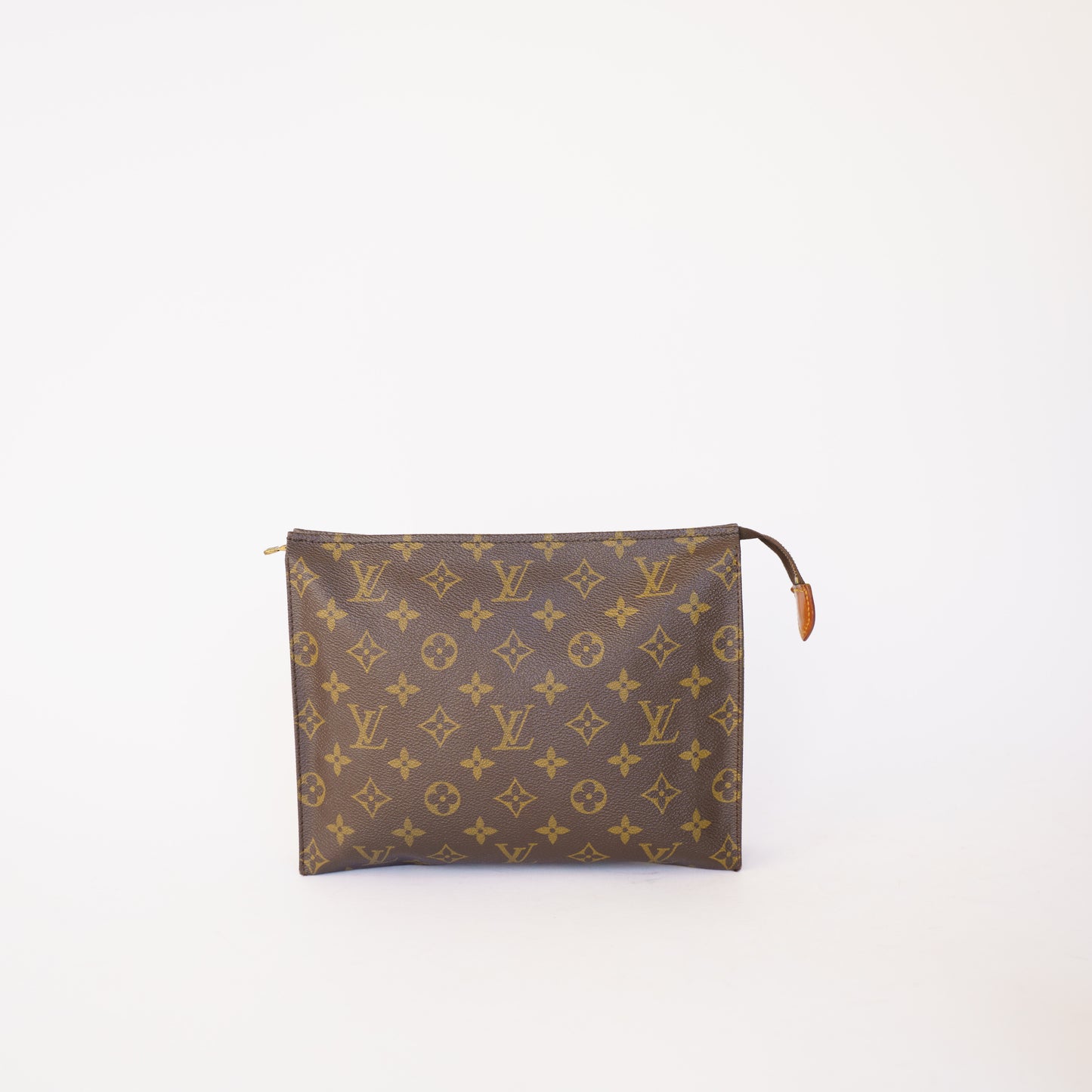 Louis Vuitton 1987 Toiletry Pouch 26 in Monogram 190326D28