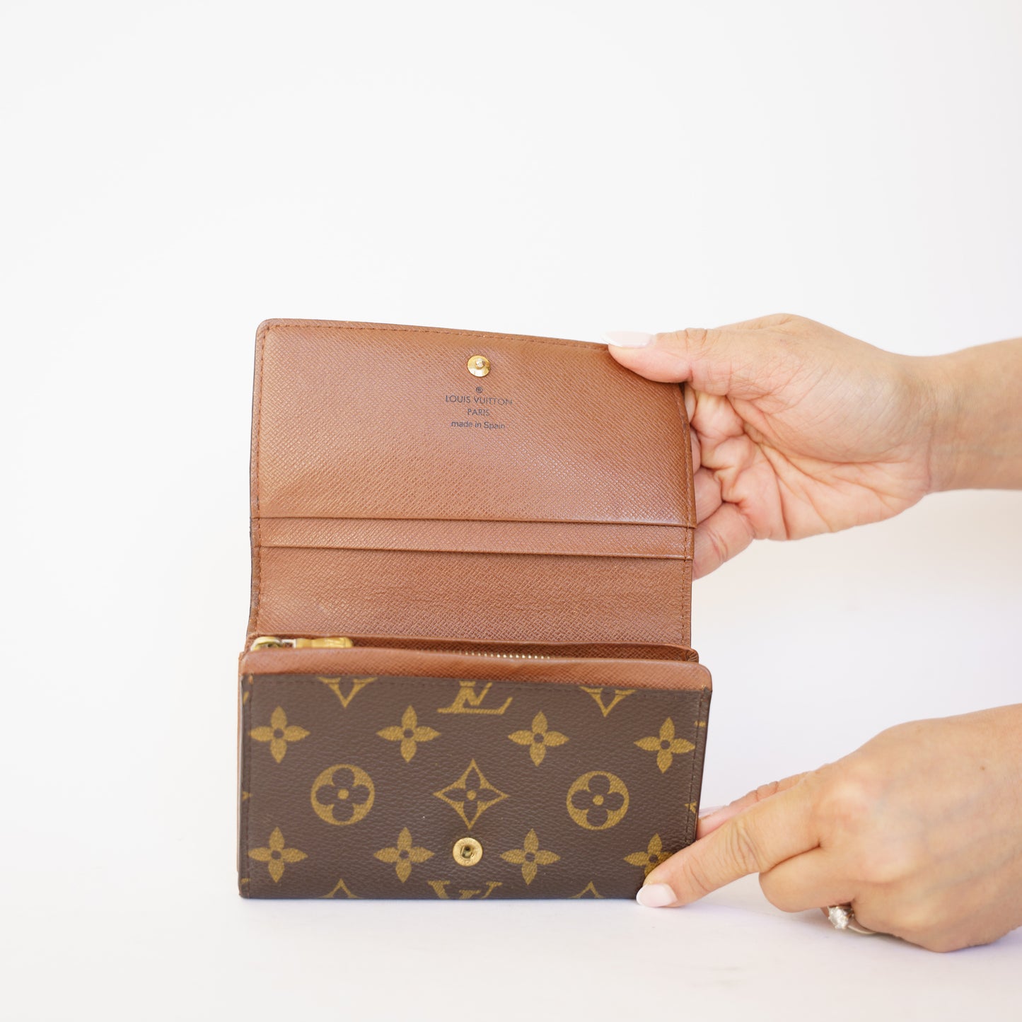Louis Vuitton Porte Tresor Compact Wallet Monogram CA4087 190326D70