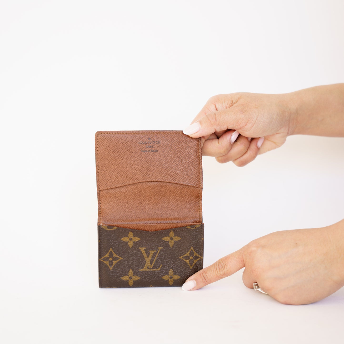 Louis Vuitton Business Card Holder Monogram 190326D61