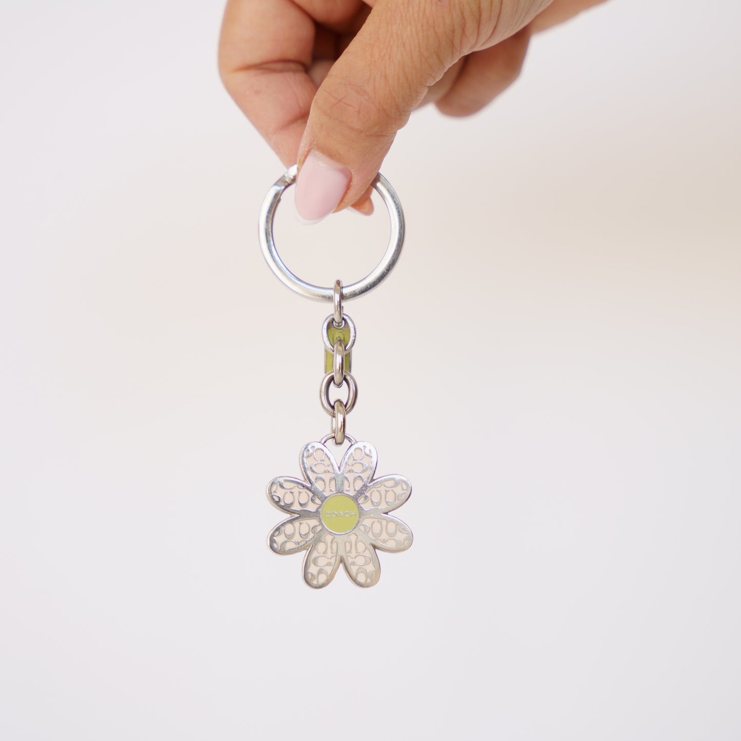 Coach Daisy Bag Charm 190326A398