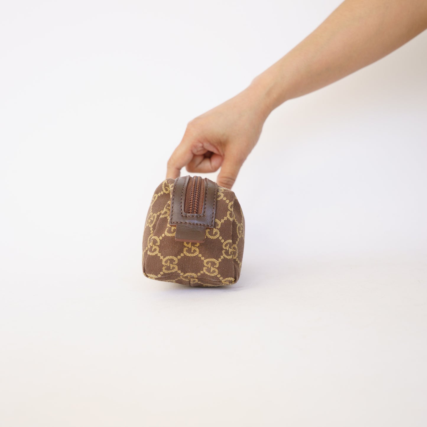 Gucci Cosmetic Pouch Small in Brown Canvas 190326D51