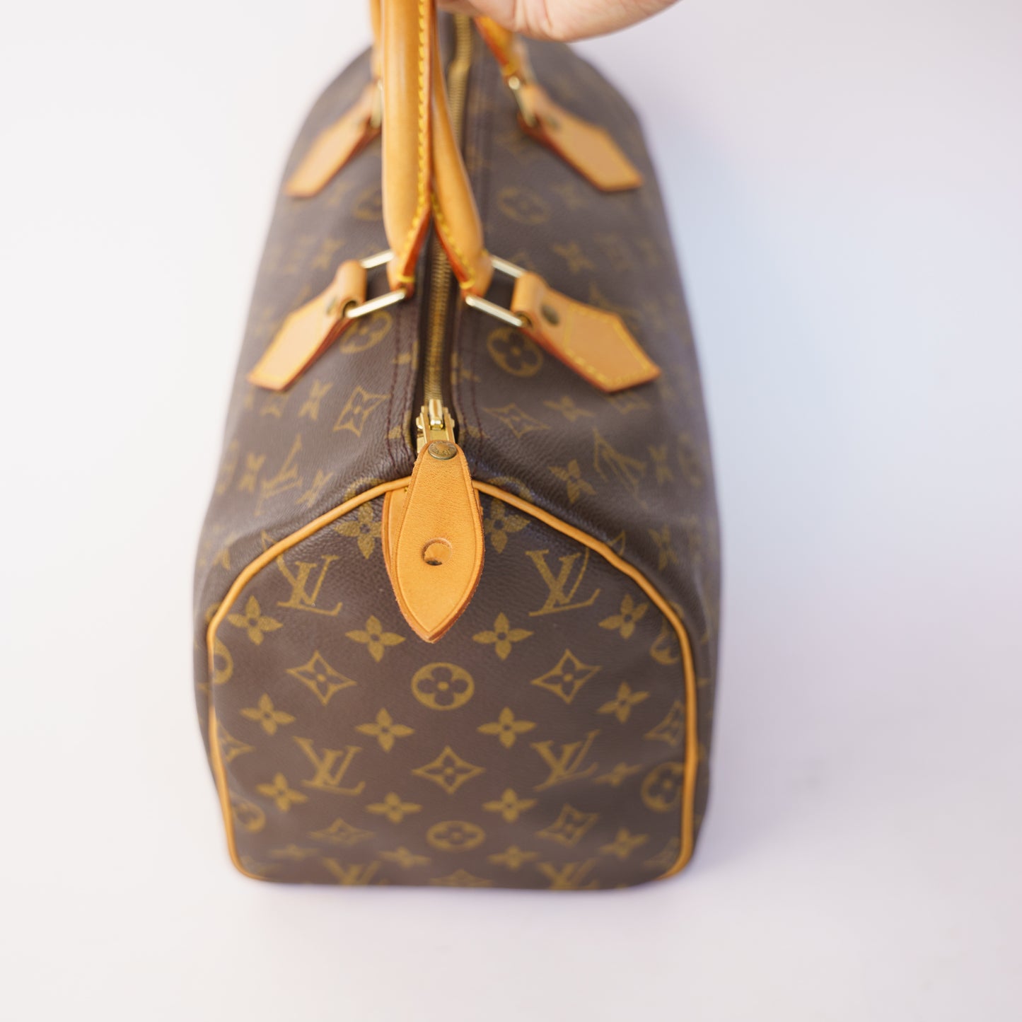 Louis Vuitton 1997 Speedy 30 in Monogram 190326D08